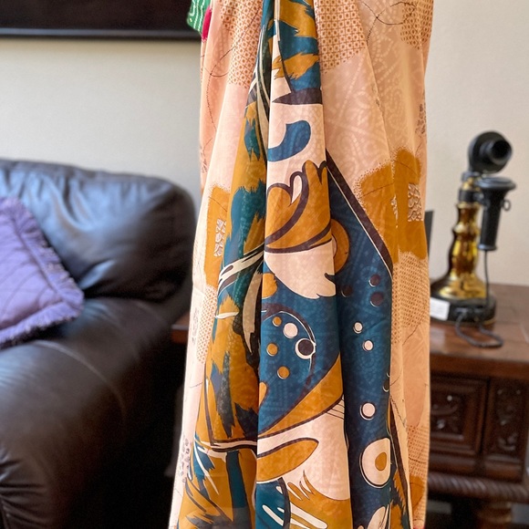 ✅ New “Kariza” 3 in-1 Irreversible Sarong/Cover up - Picture 4 of 4